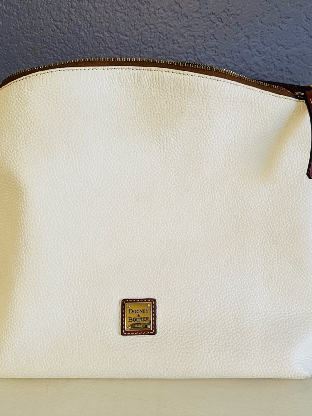 Dooney & Bourke East to West Sac White Leather Shoulder Bag with Brown Trim